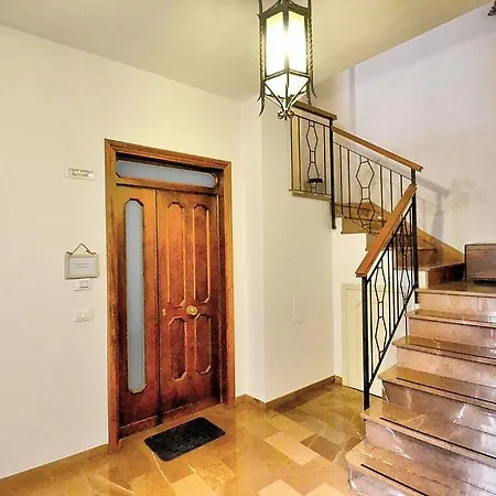 In Sleeps 4 0