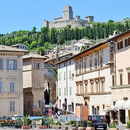 In Sleeps 4 0 Apartment Assisi